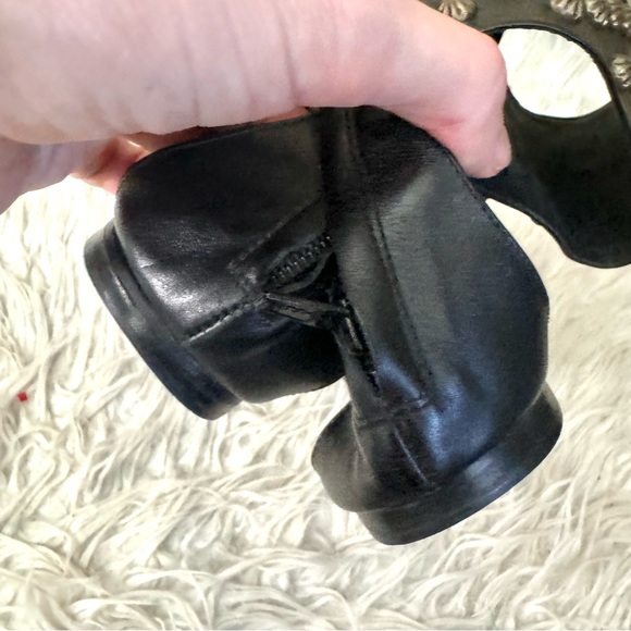 Anine Bing Ankle Cuff Studded Leather Thong Toe Sandals Black Size 8/38 - Picture 6 of 9